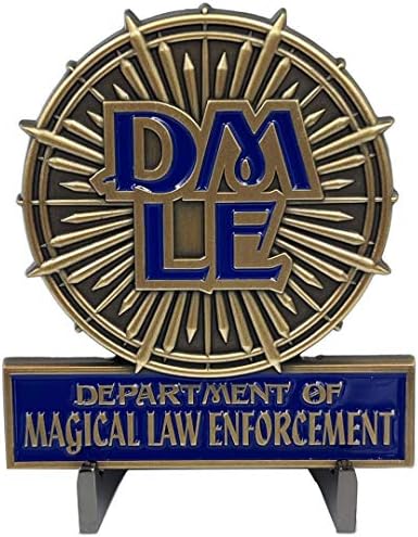 LEO Mücadelesi Paraları BL3 - 011 DMLE Ulick Gamp Polis Departmanı Büyülü Kolluk Tam Boy Kalkan menteşeli pin Geri