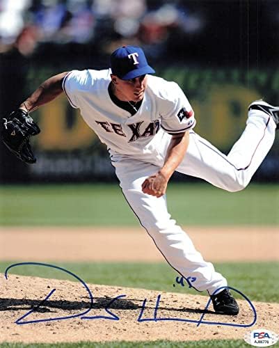 DEREK HOLLAND imzalı 8x10 fotoğraf PSA/DNA Texas Rangers İmzalı-İmzalı MLB Fotoğrafları